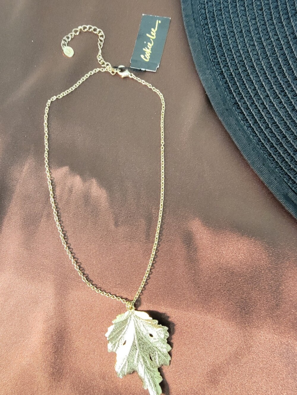 Cookie Lee Gold Leaf Pendant Necklace - Gold Tone Leaf Charm
